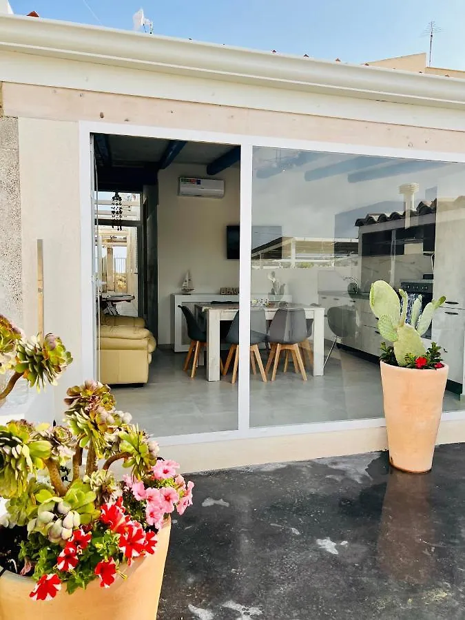 Casa Vacanza Frontemare Angeli Scicli Italy